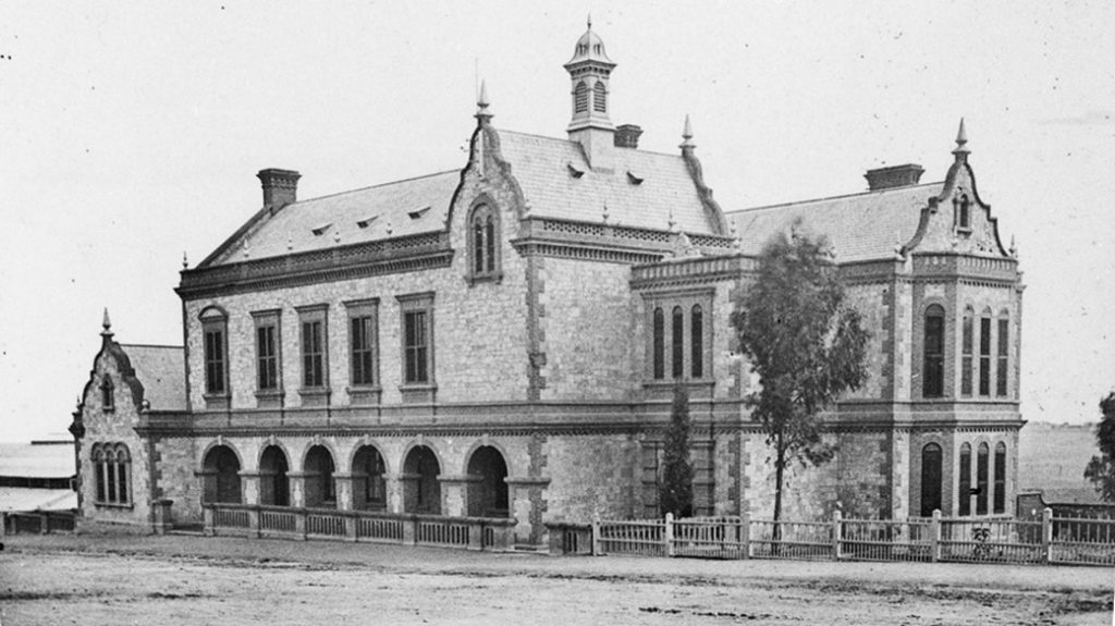 Parliament House North Terrace 1860

(SLSA B-41734)