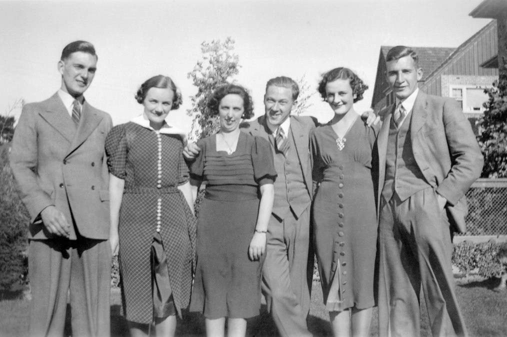 Three engaged couples. L-R Colin Venn and Jean Neil, Amy Boehm (Colin's foster sister) and Cliff Bailey, Lance Venn and Val Miechel. Taken in the front garden of the Venn's home in Chatfield Ave, Canterbury. circa 1939.
